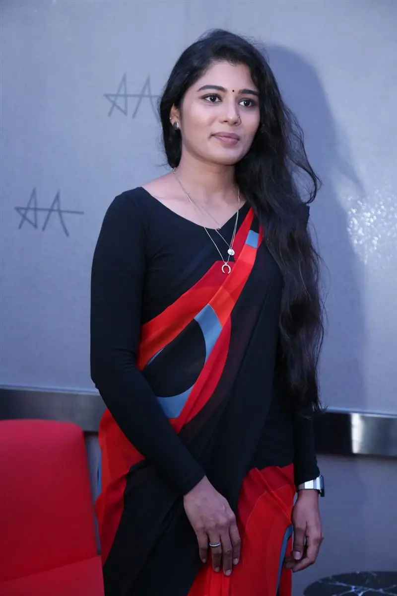 TELUGU ACTRESS SARANYA PRADEEP IN BLACK SAREE 1